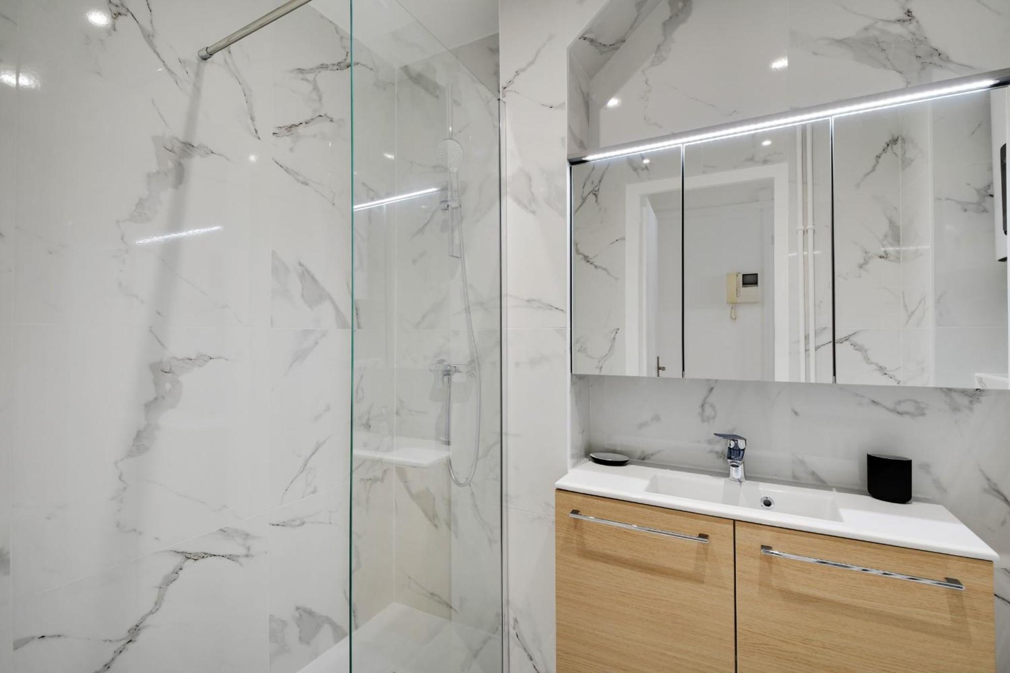 Bright Studio For 2 - Champs-Elysees Paris Ngoại thất bức ảnh
